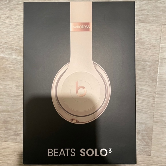 Beats Solo 3 - Picture 1 of 1